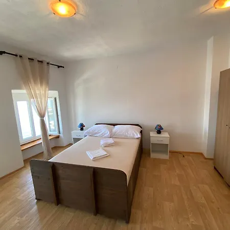 Studio Apartman I Sobe Sidro Karlobag Exterior photo